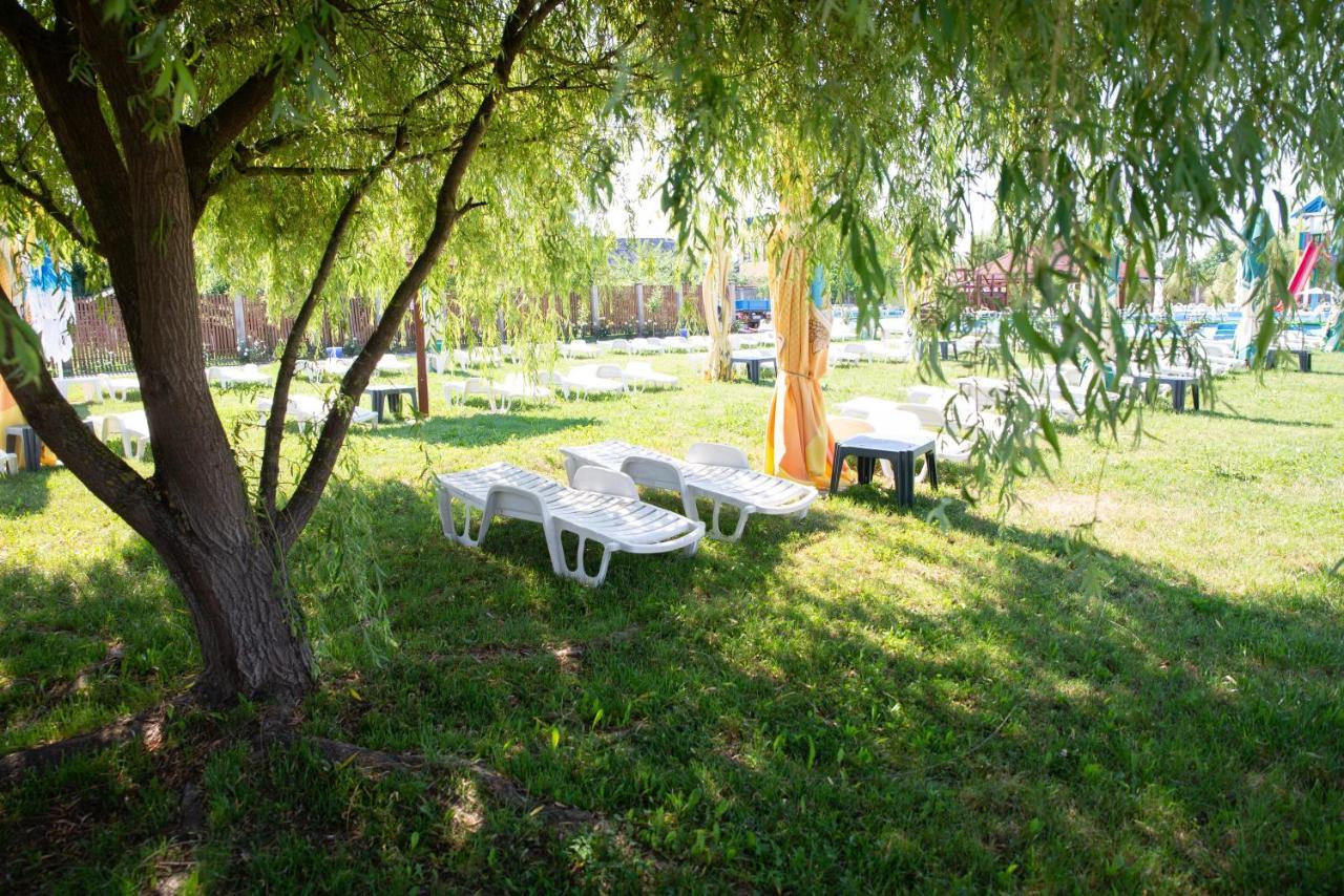 Motel Moara Veche Сэкэлэшени Экстерьер фото