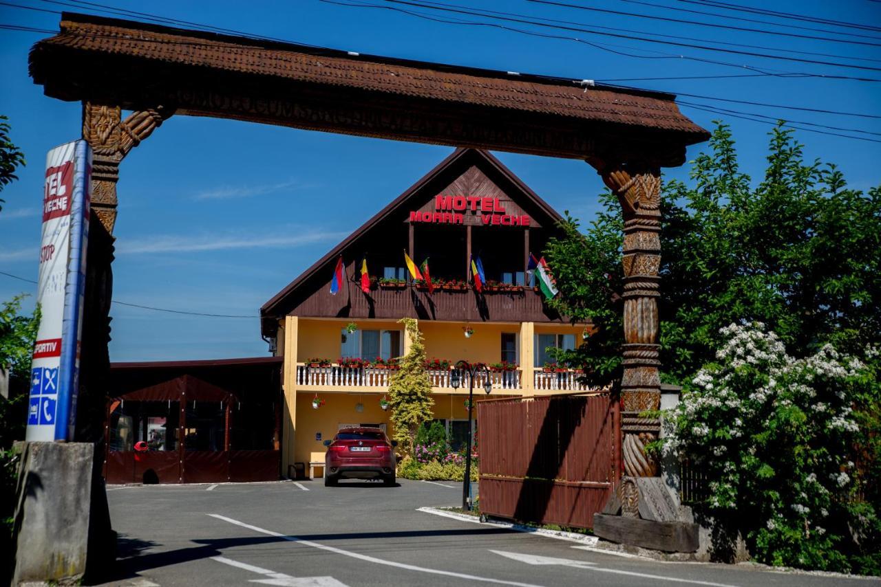 Motel Moara Veche Сэкэлэшени Экстерьер фото