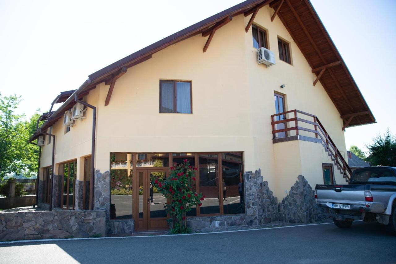 Motel Moara Veche Сэкэлэшени Экстерьер фото