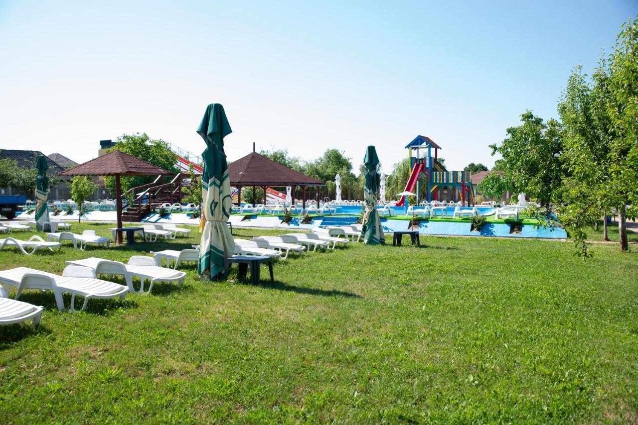 Motel Moara Veche Сэкэлэшени Экстерьер фото