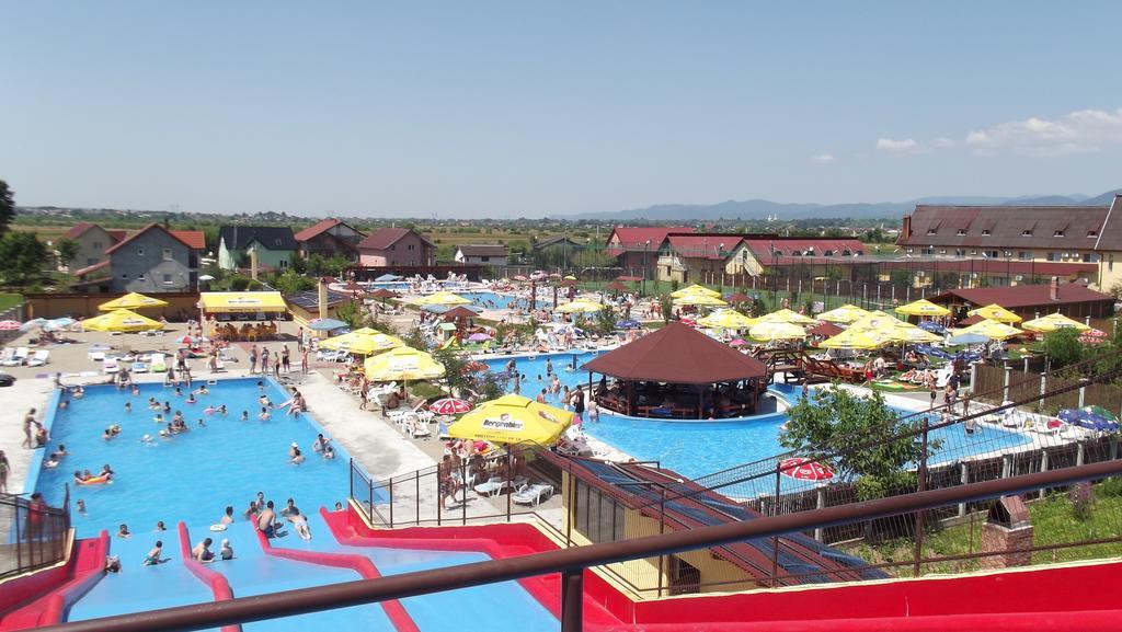 Motel Moara Veche Сэкэлэшени Экстерьер фото